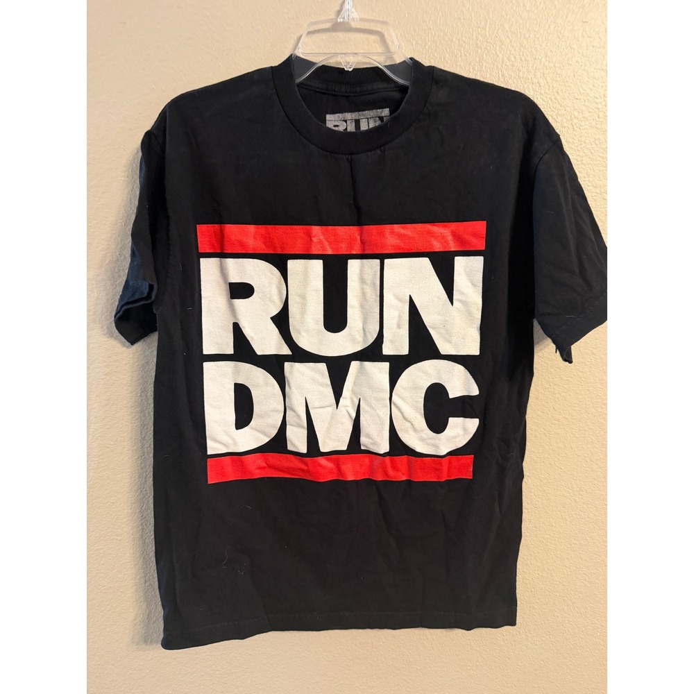 Run DMC Graphic Tee Mens Medium Black Good Short Sleeve Hip Hop Rap Shirt